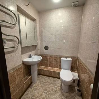 Продается Многокомнатная квартира, 107,3 м²