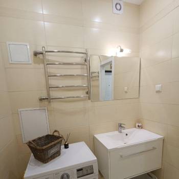 Сдается 1-комнатная квартира, 43 м²