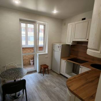 Сдается 2-х комнатная квартира, 40 м²