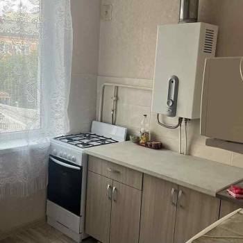 Сдается 1-комнатная квартира, 35 м²