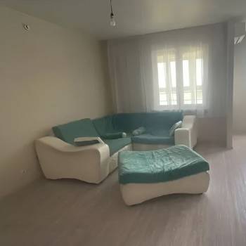 Сдается Многокомнатная квартира, 74,8 м²