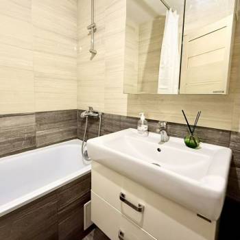 Сдается 1-комнатная квартира, 39,2 м²
