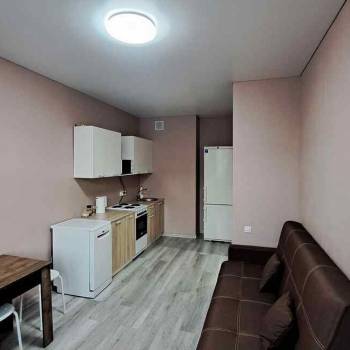 Сдается 1-комнатная квартира, 37 м²