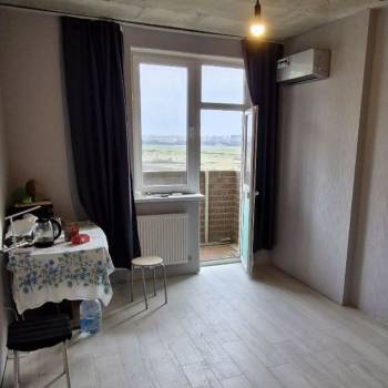 Продается 1-комнатная квартира, 38 м²