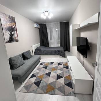 Сдается 1-комнатная квартира, 40 м²