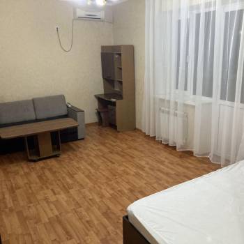 Сдается 1-комнатная квартира, 52 м²