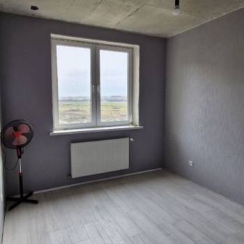 Продается 1-комнатная квартира, 38 м²