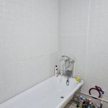 Продается 1-комнатная квартира, 38 м²