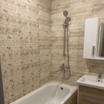 Продается 1-комнатная квартира, 32 м²