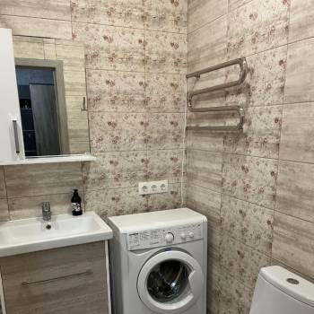 Продается 1-комнатная квартира, 32 м²
