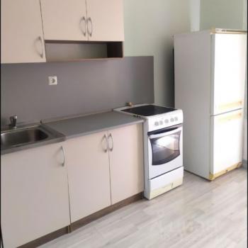 Сдается 1-комнатная квартира, 38 м²