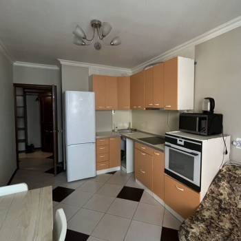 Продается 1-комнатная квартира, 40,7 м²