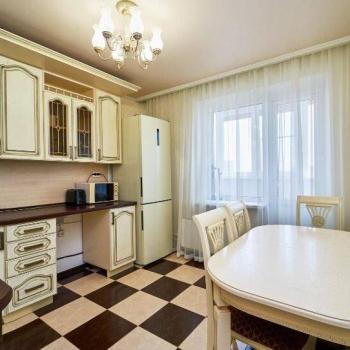 Сдается 1-комнатная квартира, 43 м²