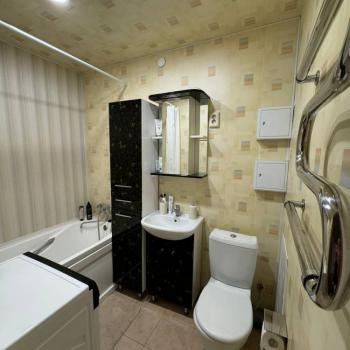 Сдается 1-комнатная квартира, 43 м²