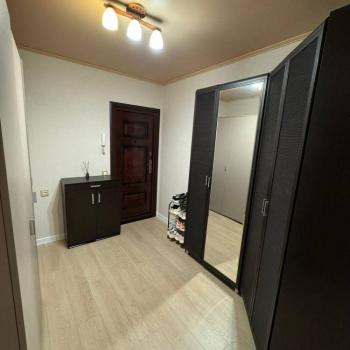 Сдается 1-комнатная квартира, 43 м²