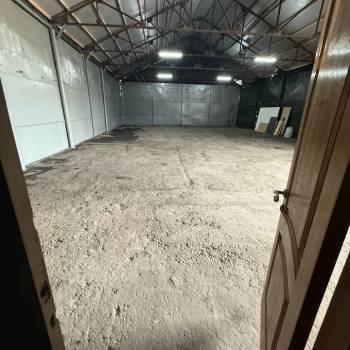 Сдается Нежилое помещение, 330 м²
