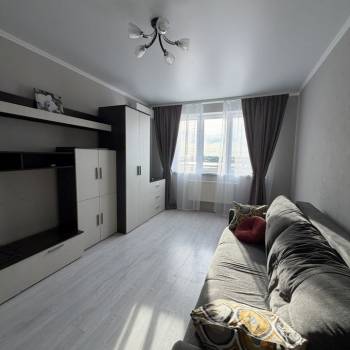 Сдается 1-комнатная квартира, 45 м²