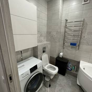 Сдается Многокомнатная квартира, 75,9 м²
