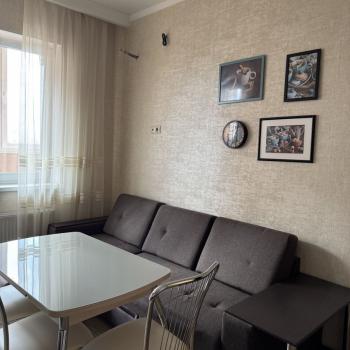 Сдается 1-комнатная квартира, 48,5 м²