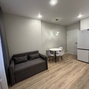Сдается 1-комнатная квартира, 39 м²