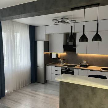 Сдается 1-комнатная квартира, 43 м²