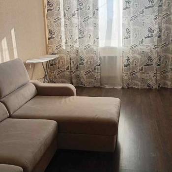 Сдается 1-комнатная квартира, 43 м²