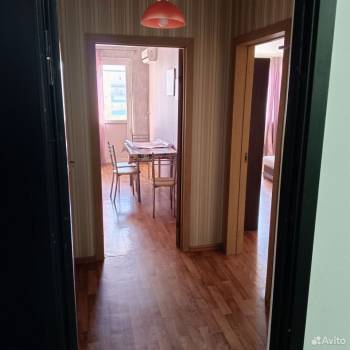 Продается 1-комнатная квартира, 45 м²