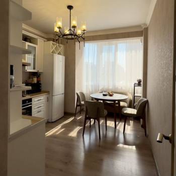 Продается 2-х комнатная квартира, 69,2 м²