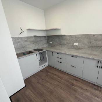 Сдается 1-комнатная квартира, 36,6 м²