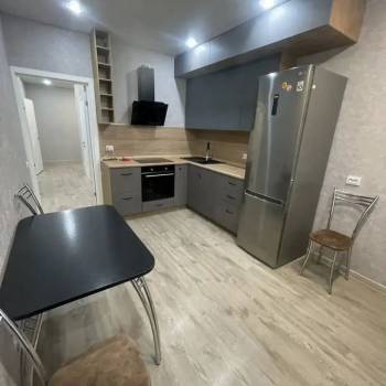 Сдается 2-х комнатная квартира, 59,8 м²