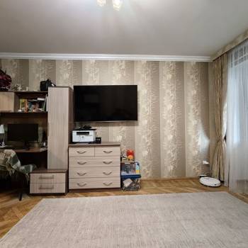 Продается 3-х комнатная квартира, 59,3 м²