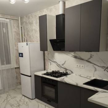 Сдается 1-комнатная квартира, 39 м²