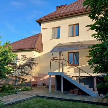 Продается Дом, 300 м²