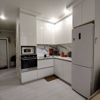 Продается 1-комнатная квартира, 43 м²
