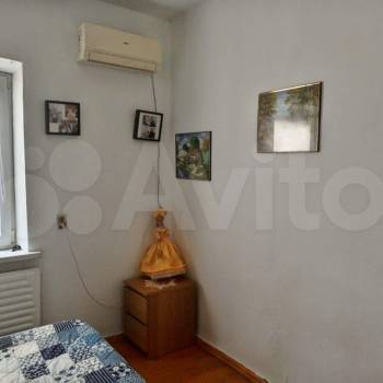Продается Многокомнатная квартира, 50,4 м²