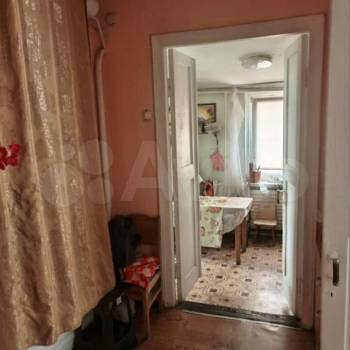 Продается Многокомнатная квартира, 50,4 м²