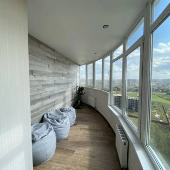Сдается 2-х комнатная квартира, 90 м²
