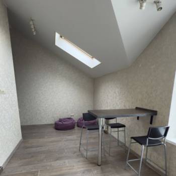Продается 1-комнатная квартира, 30,5 м²