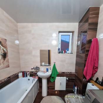 Продается 2-х комнатная квартира, 42 м²