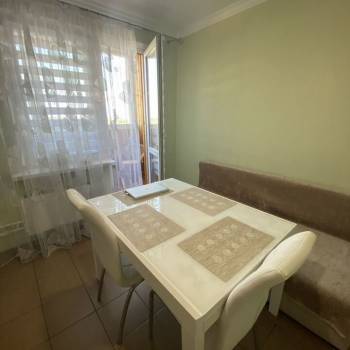Продается 1-комнатная квартира, 37,5 м²