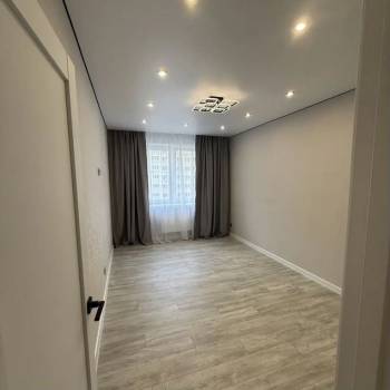Продается 1-комнатная квартира, 39 м²