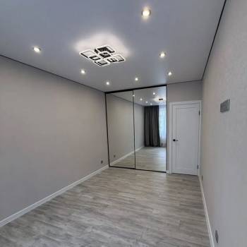 Продается 1-комнатная квартира, 39 м²