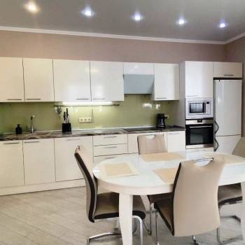 Продается 3-х комнатная квартира, 93,2 м²