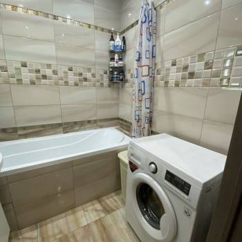 Продается 3-х комнатная квартира, 64 м²