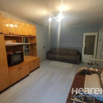 Сдается 1-комнатная квартира, 35 м²