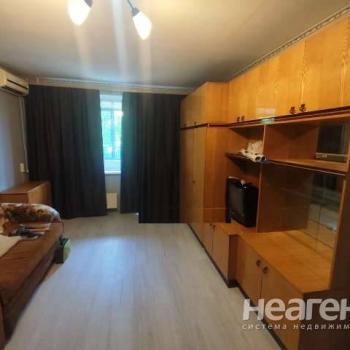 Сдается 1-комнатная квартира, 35 м²