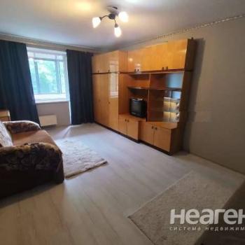 Сдается 1-комнатная квартира, 35 м²