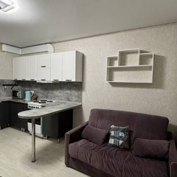 Сдается 1-комнатная квартира, 49 м²