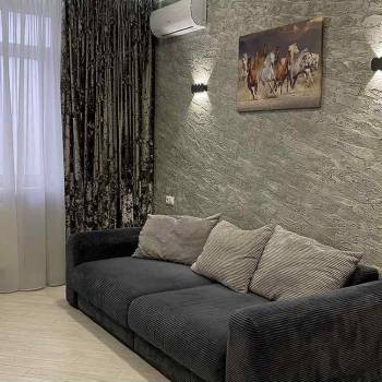 Сдается 1-комнатная квартира, 42 м²