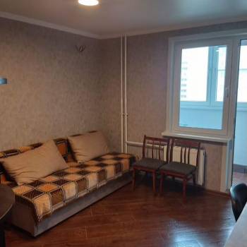 Продается 2-х комнатная квартира, 76 м²